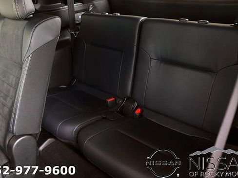 Used 2025 Mitsubishi Outlander SE FWD image 17
