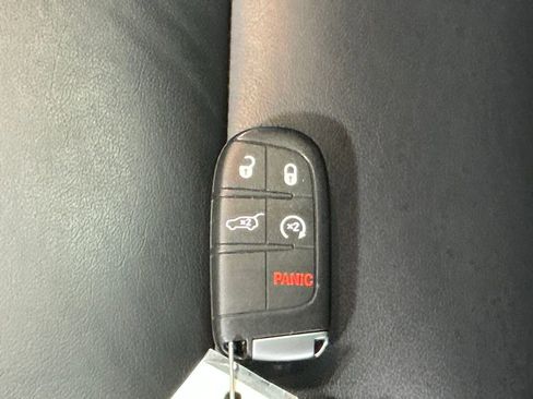 Used 2022 Dodge Durango GT AWD/4WD image 56
