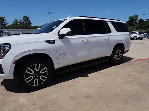 Certified 2024 GMC Yukon XL AT4 w/ Technology Package AWD/4WD image 32