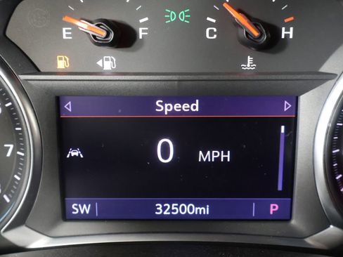 Used 2020 Chevrolet Equinox Premier image 35