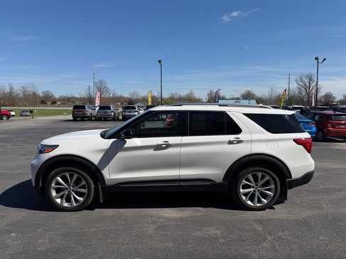 Used 2022 Ford Explorer Platinum w/ Equipment Group 601A image 9