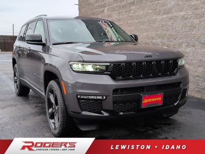 New 2025 Jeep Grand Cherokee L Limited w/ Black Appearance Package