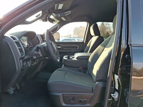 Used 2025 RAM 2500 Big Horn image 11