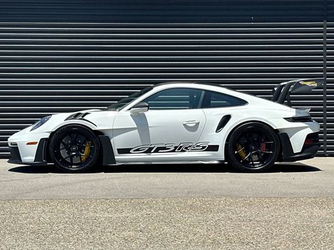 Certified 2025 Porsche 911 GT3 RS RWD image 2