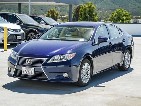 Used 2013 Lexus ES 350 w/ Premium Pkg FWD image 3