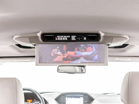 Used 2015 Honda Odyssey Touring Elite image 18
