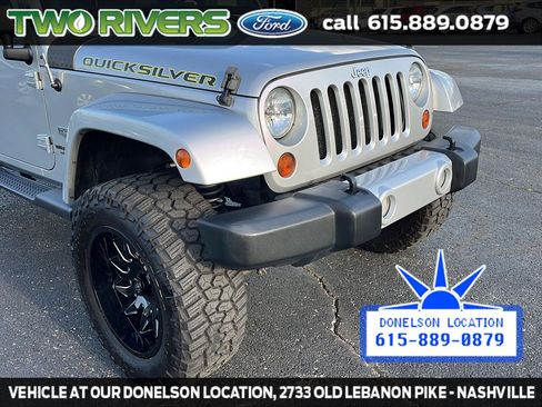 Used 2011 Jeep Wrangler Unlimited 70th Anniversary w/ Connectivity Group image 15