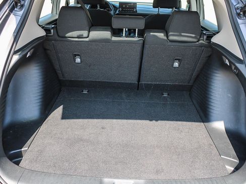 Used 2025 Honda HR-V LX image 27
