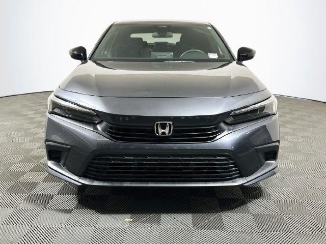 Used 2023 Honda Civic Sport image 3