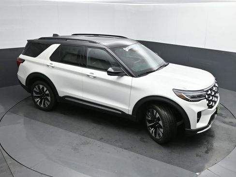 New 2026 Ford Explorer Platinum w/ LUX Leather Package image 42