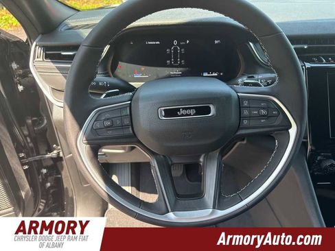 New 2025 Jeep Grand Cherokee L Laredo w/ Luxury Tech Group I image 14