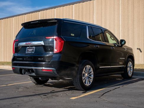 Certified 2023 GMC Yukon SLT image 9