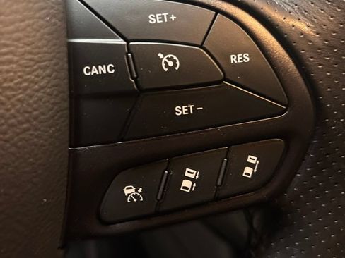 Used 2023 Dodge Durango R/T AWD/4WD image 22