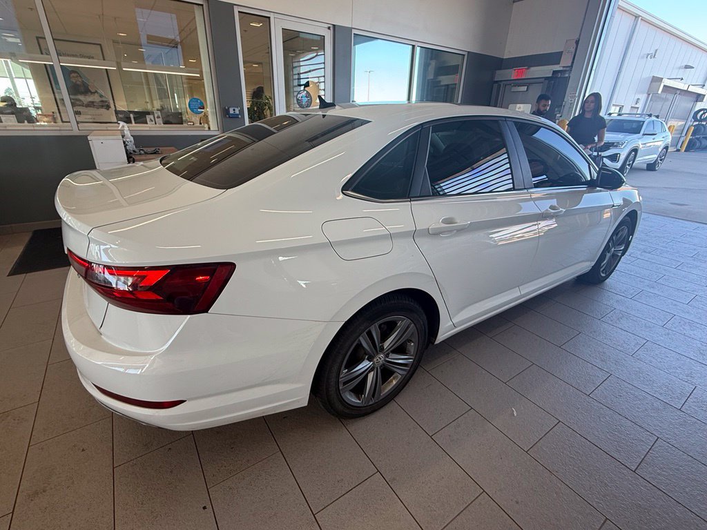 Used 2020 Volkswagen Jetta FWD image 5
