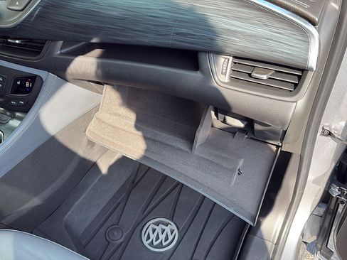 Used 2019 Buick Envision Essence image 24