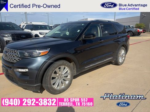 Used 2022 Ford Explorer Limited w/ Equipment Group 301A RWD image 3