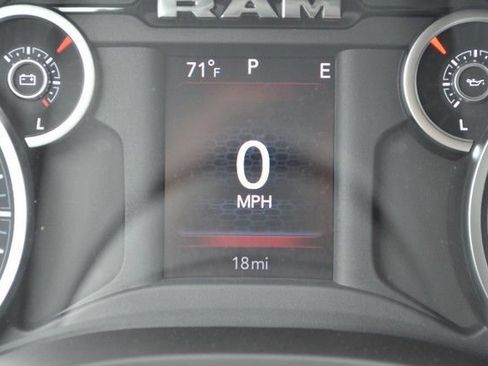 New 2026 RAM 1500 Tradesman AWD/4WD image 20
