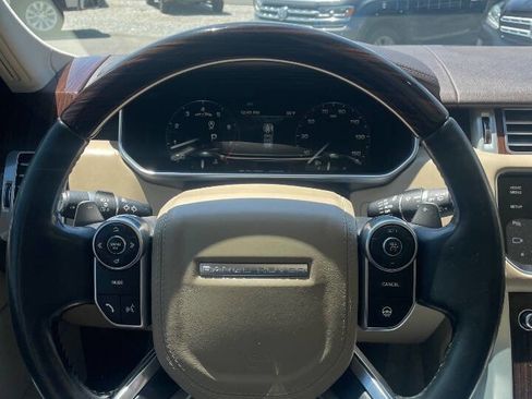 Used 2015 Land Rover Range Rover HSE AWD/4WD image 25