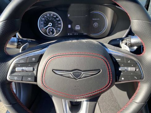 Used 2025 Genesis G70 3.3T Advanced w/ Sport Prestige Package image 13