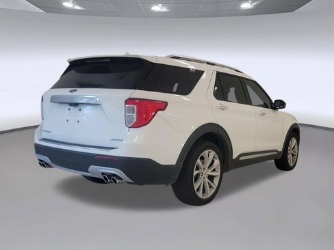 Certified 2022 Ford Explorer Platinum w/ Equipment Group 601A AWD/4WD image 7