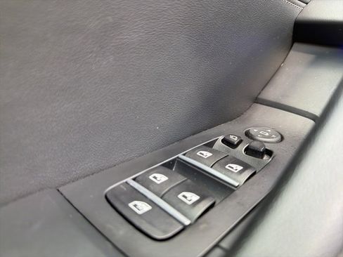 Used 2025 BMW X6 xDrive40i image 12