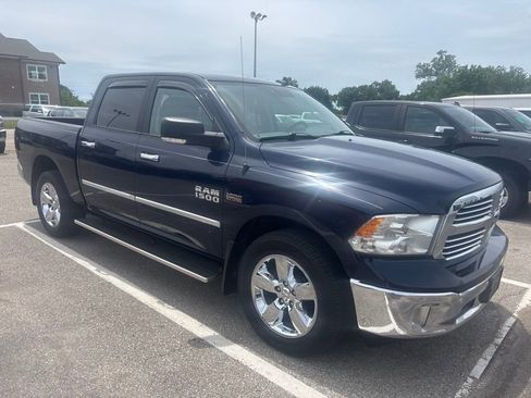 Used 2018 RAM 1500 Big Horn AWD/4WD image 1