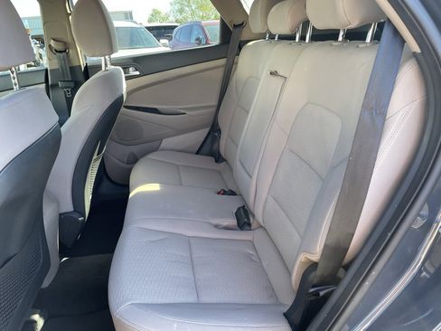 Used 2021 Hyundai Tucson Value w/ Cargo Package image 25