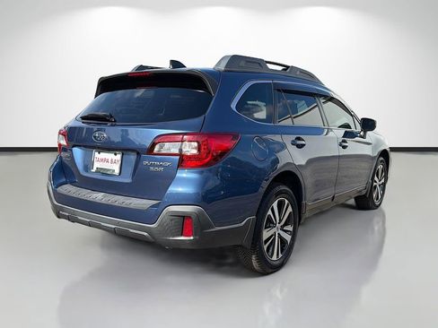 Used 2019 Subaru Outback 3.6R Limited w/ Popular Package #2 AWD/4WD image 3
