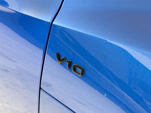 Used 2017 Audi R8 V10 w/ Carbon Exterior Package image 34