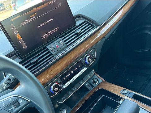 Used 2022 Audi Q5 2.0T Premium Plus image 27