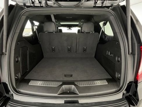 Used 2022 GMC Yukon XL Denali image 45