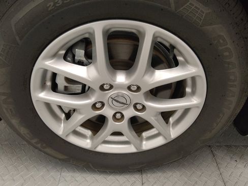 Used 2023 Chrysler Voyager LX w/ Fleet Security Group FWD image 31