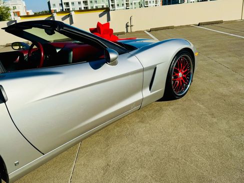 Used 2007 Chevrolet Corvette Coupe w/ Preferred Equipment Group image 20