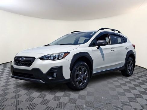 Used 2022 Subaru Crosstrek 2.5i Sport w/ Moonroof Package AWD/4WD image 3