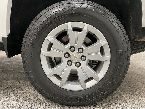 Used 2021 Chevrolet Colorado LT w/ LT Convenience Package image 24