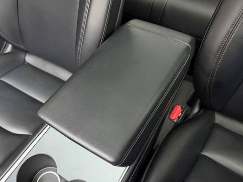 Used 2022 Tesla Model Y Performance image 43