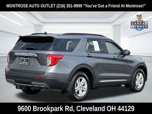 Used 2022 Ford Explorer XLT w/ Equipment Group 202A AWD/4WD image 4