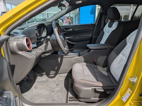 Used 2024 Chevrolet Trax RS w/ Driver Confidence Package FWD image 10