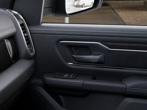 New 2026 RAM 1500 Laramie AWD/4WD image 25
