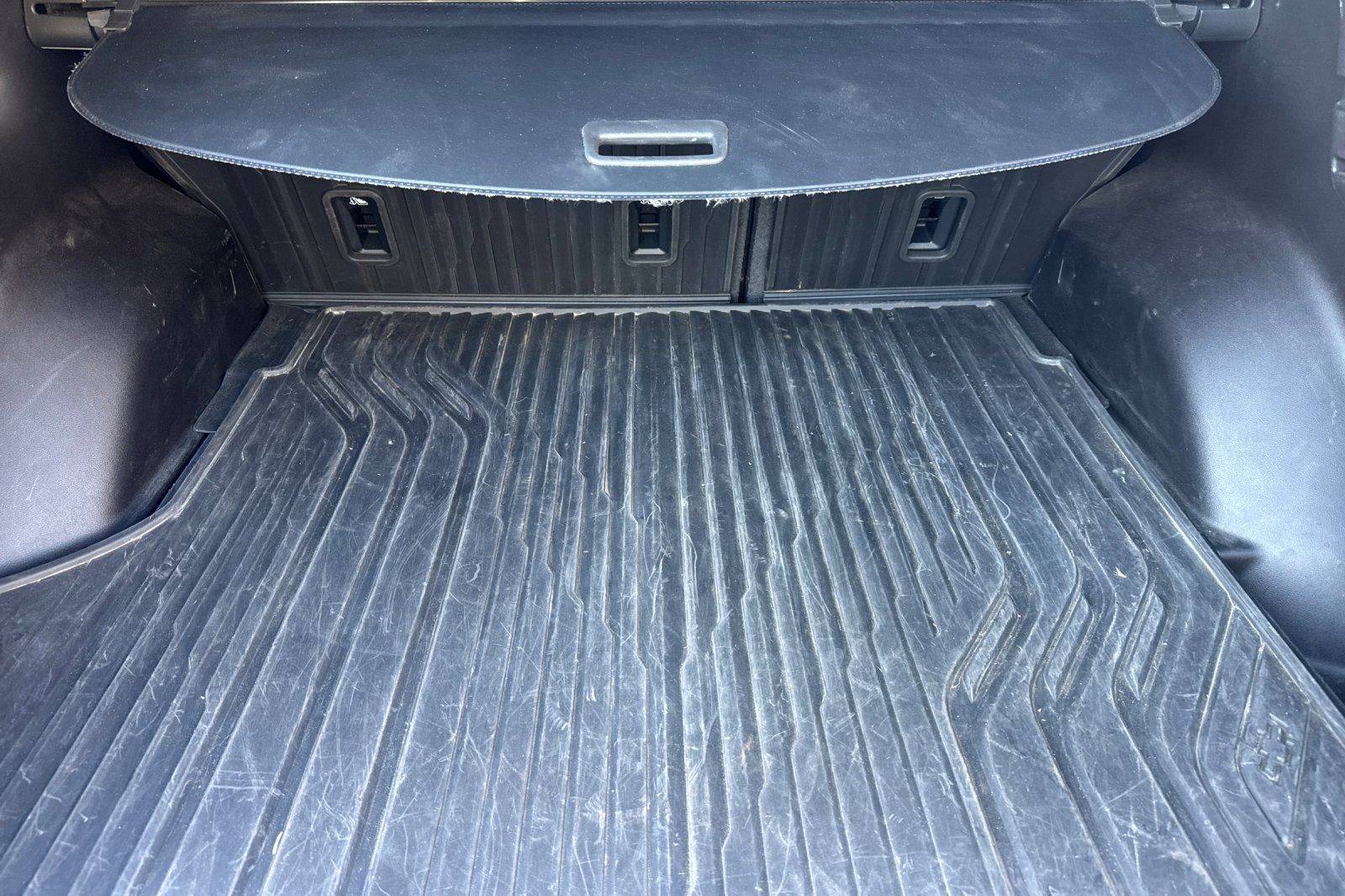 Used 2024 Chevrolet Equinox EV LT w/ LPO, All-Weather Mat Package FWD image 18