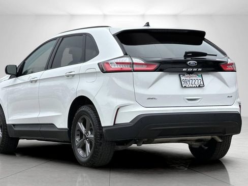 Used 2024 Ford Edge SEL w/ Sport Appearance Package AWD/4WD image 6