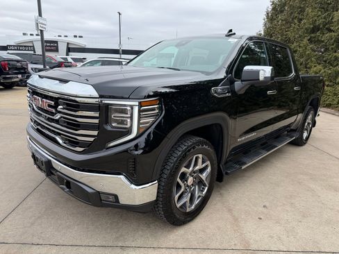 Used 2026 GMC Sierra 1500 SLT w/ SLT Premium Plus Package image 7