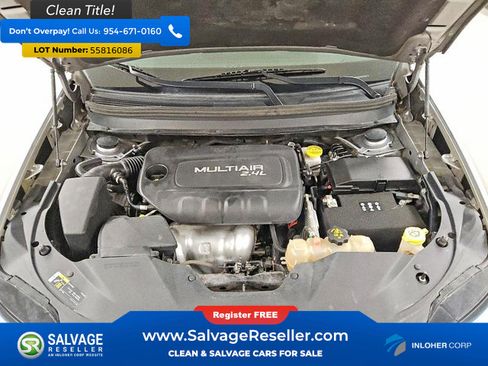 Used 2019 Jeep Cherokee Latitude Plus FWD image 16