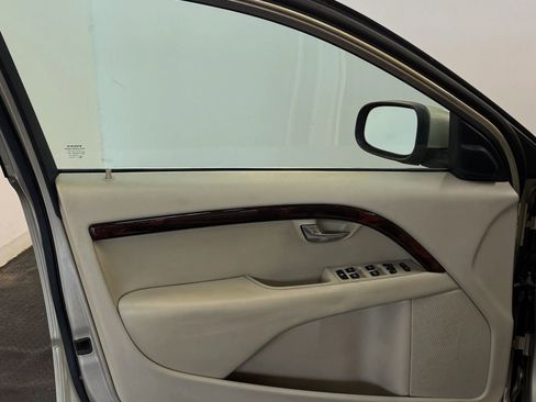 Used 2007 Volvo S80 3.2 image 12