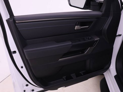 New 2026 Toyota Sequoia Platinum image 8