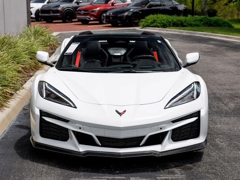 Used 2024 Chevrolet Corvette Z06 w/ Stealth Interior Trim Package RWD image 8
