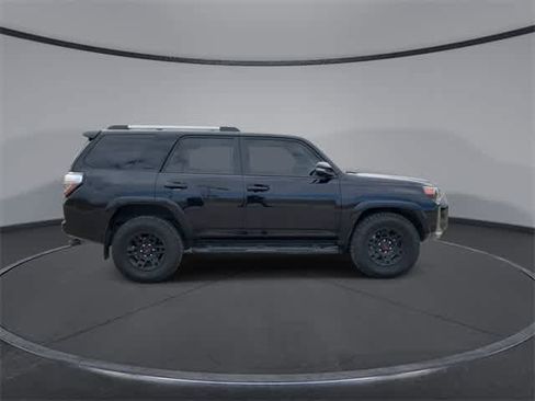 Used 2023 Toyota 4Runner SR5 Premium image 9
