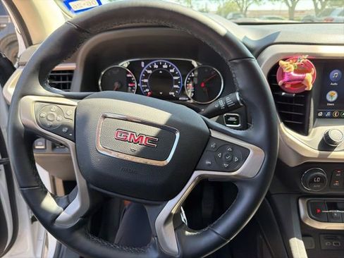 Certified 2023 GMC Acadia Denali w/ Denali Ultimate Package FWD image 7