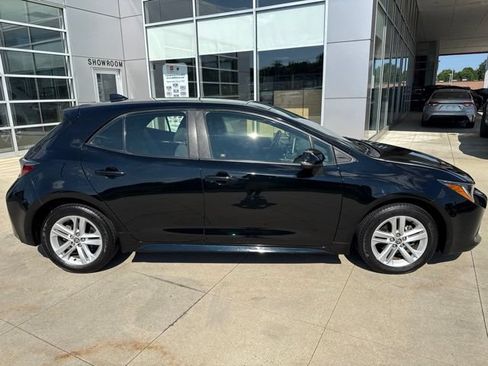Used 2020 Toyota Corolla SE w/ SE Preferred Package FWD image 8
