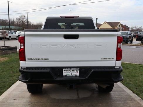 Used 2024 Chevrolet Silverado 2500 Custom w/ Snow Plow Prep/Camper Package image 31